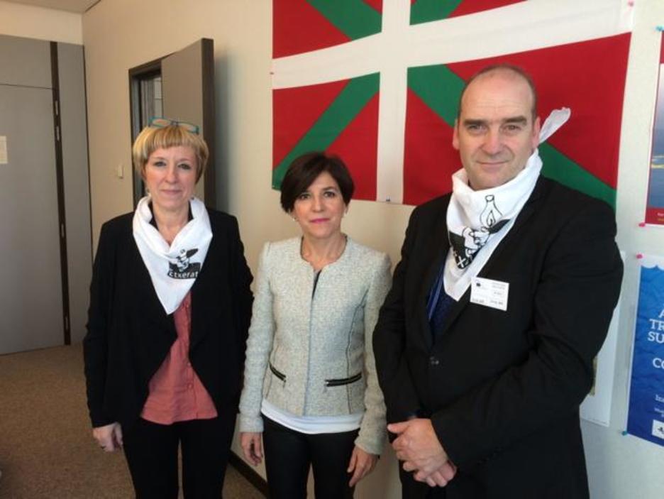 También se han reunido con la europarlamentaria del PNV, Izaskun Bilbao. (@IzaskunBilbaoB) 