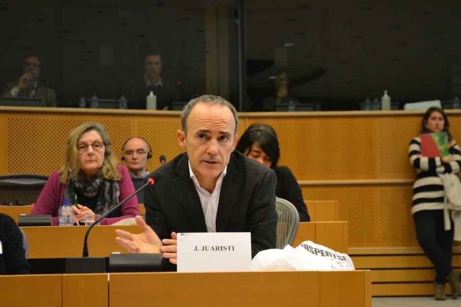 GUE/NGLren bilkuran hartu du parte Josu Juaristi EH Bilduren eurolegebiltzarkideak. (@belastegi)