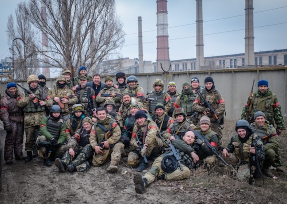 Miembros del batallón Aydar antes de una misión.