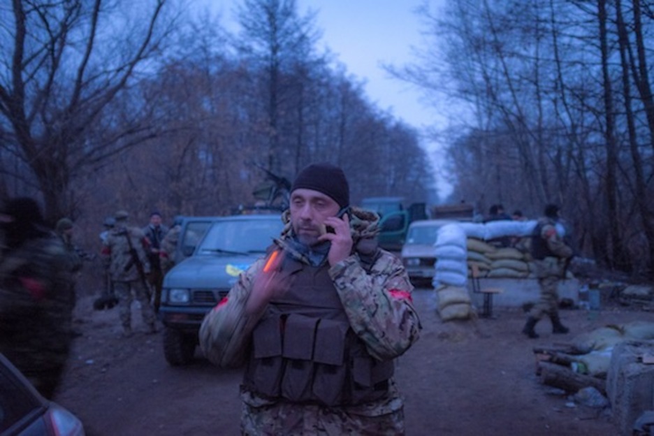 Un última llamada antes de apagar el móvil por orden del comandante. En misión debe ir apagado.
