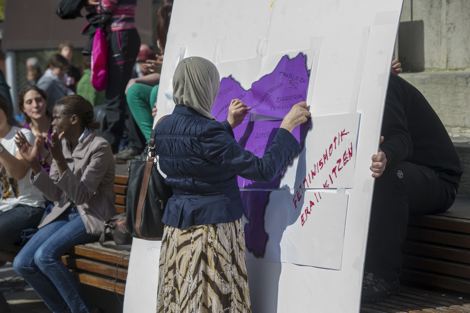 Islamofobia salatu dute Gasteizen. (Juanan RUIZ / ARGAZKI PRESS)