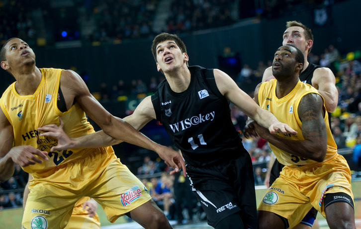 Bilbao Basket, en un partido en Miribilla. (Marisol RAMIREZ / ARGAZKI PRESS)