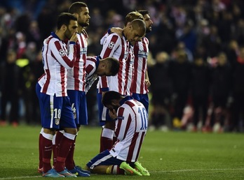 Tensión colchonera en la tanda de penaltis. (Javier SORIANO / AFP)