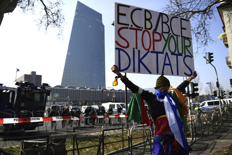 «BCE, para tus dictados». (Odd ANDERSEN / AFP)