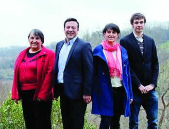 Maguy Tassy, Eric Boileau, Catherine Daubas et Thibault Pathias représenteront la gauche départementale sur la canton Nive-Adour. 