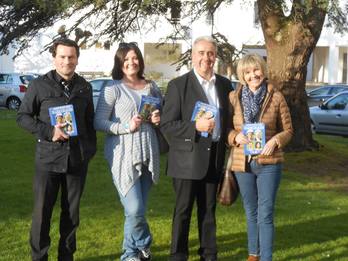 Yves Ugalde et Christine Lauqué ont remporté 2285 voix contre 2244 pour Marie-Christine Aragon et Henri Etcheto.