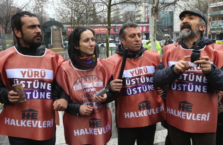 Protesta en Ankara contra las nuevas medidas impulsadas por el Gobierno. (Adem ALTAN/AFP PHOTO)