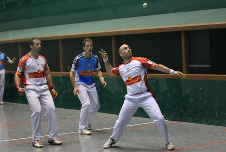 Laurent Lambert et Thierry Harismendy se sont imposés 40 à 20 face à Bielle et De Ezcurra - © Bob Edme