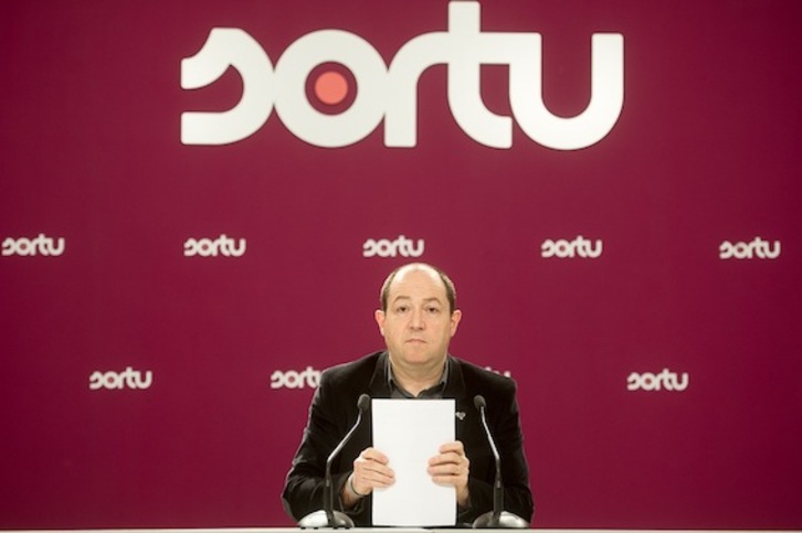 Comparecencia ante la prensa de Pernando Barrena. (Juan Carlos RUIZ/ARGAZKI PRESS)