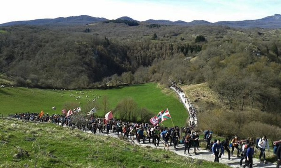 Lehenengo aldapak. (Ernai) 