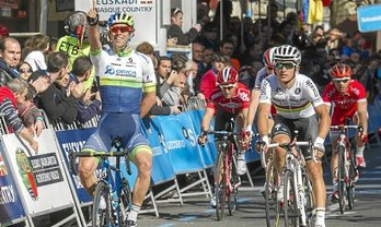 gara-2015-04-06-Noticia