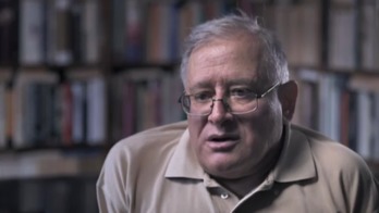 El periodista Xavier Vinader, en un fotograma del documental emitido por TV3 sobre su vida.