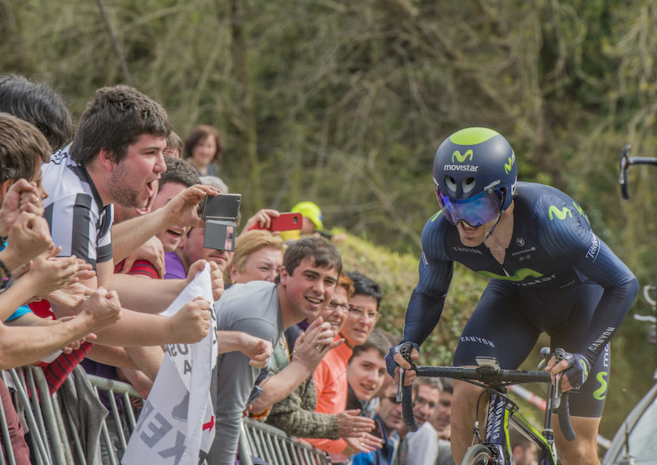 Ion Izagirrek izugarrizko lana egin du gaur, baita ordaina lortu ere. Ion Izagirrek izugarrizko lana egin du gaur, baita ordaina lortu ere.