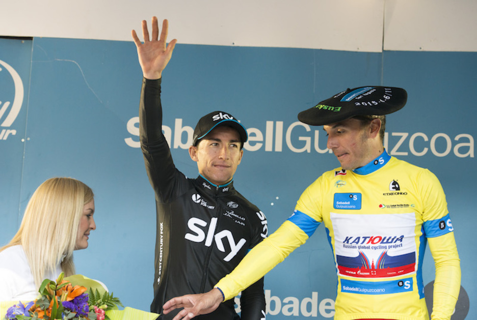 Henaok azken arnasa ere eman du ia jertse horiari eusteko, ezin azkenean. Henaok azken arnasa ere eman du ia jertse horiari eusteko, ezin azkenean.