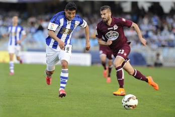 Chory Castro ha marcado un golazo. (Jon URBE / ARGAZKI PRESS)