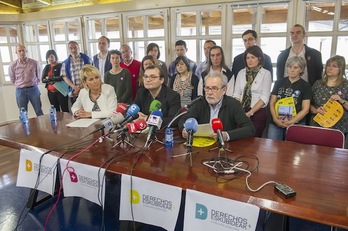 Comparecencia para presentar la campaña en defensa de la RGI. (Marisol RAMIREZ / ARGAZKI PRESS)