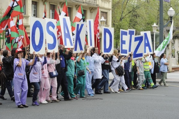 Una manifestación de los sindicatos de Osakidetza. (ARGAZKI PRESS)