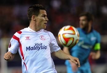 Gameiro, autor del gol que ha dado la clasificación al Sevilla. (Cristina QUICLER / AFP)