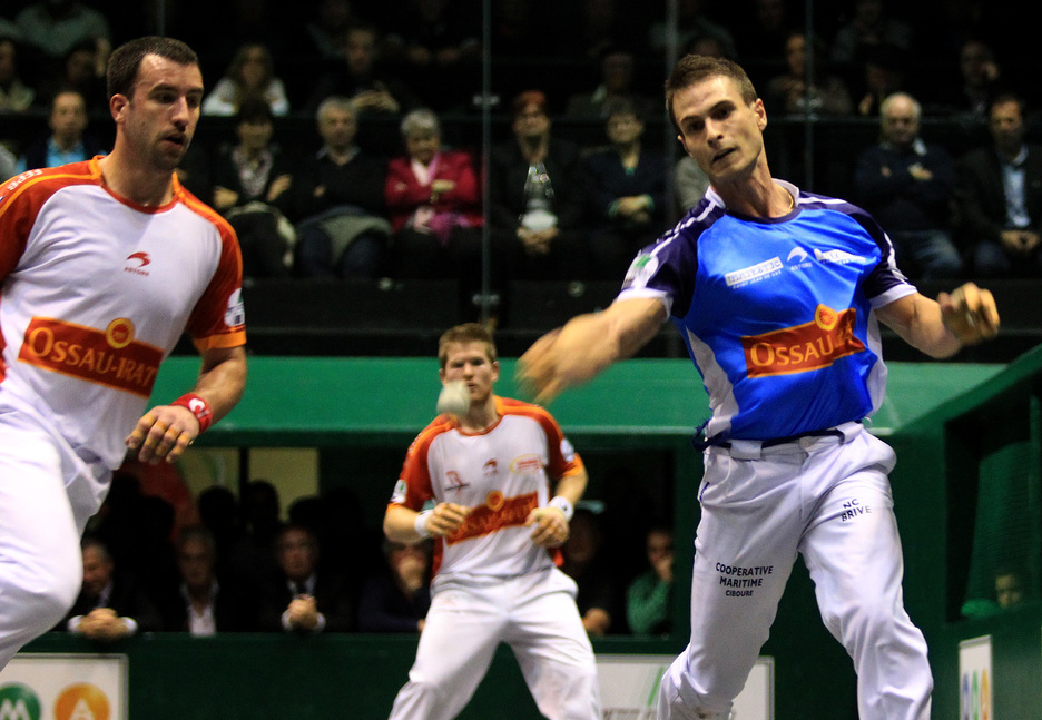 Etcheverry et Ducassou n'ont rien pu faire face à la puissance de Bilbao - © Bob Edme