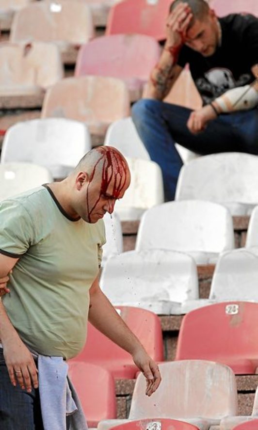 Un herido en el derbi de Belgrado entre Partizán y Estrella Roja
