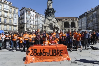 Acto realizado en Gasteiz tras las condenas a los siete jóvenes. (ARGZKI PRESS)