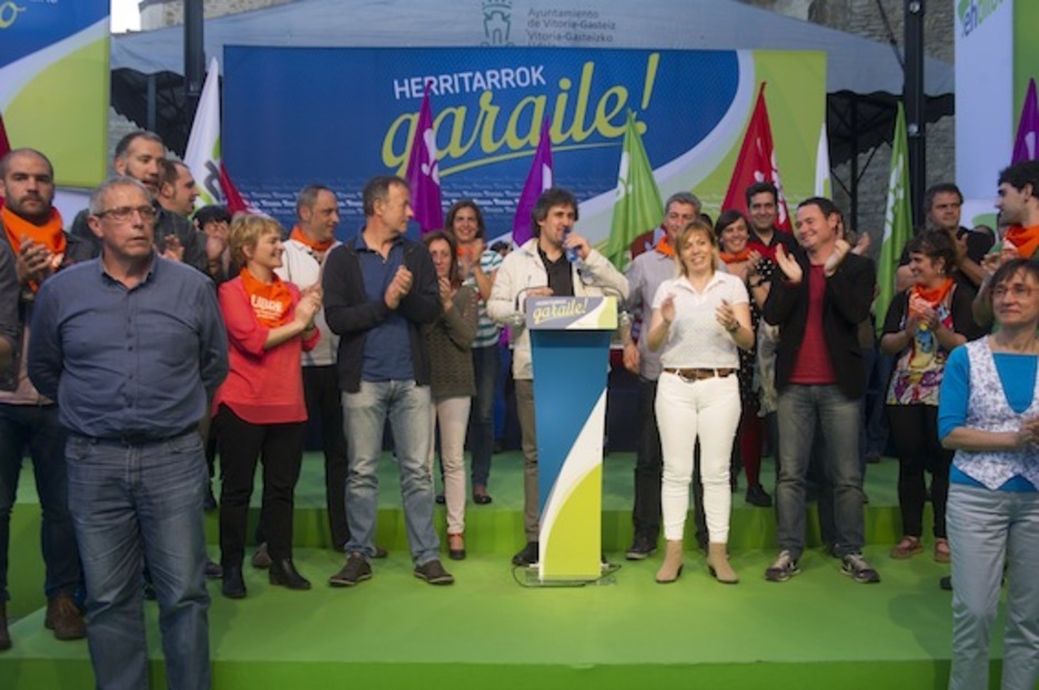 EH Bilduk Gasteizen egin du ekitaldi nagusia. (Raul BOGAJO/ARGAZKI PRESS) EH Bilduk Gasteizen egin du ekitaldi nagusia. (Raul BOGAJO/ARGAZKI PRESS)