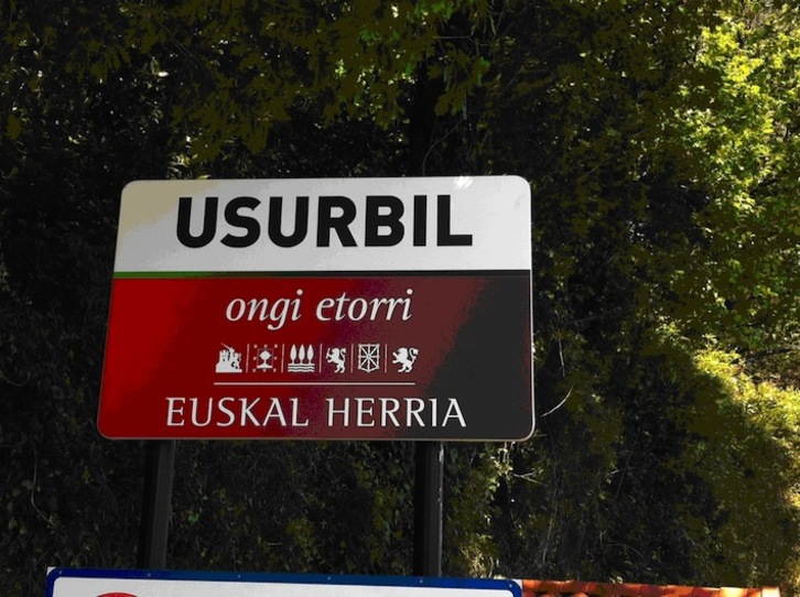 El Gobierno de UPN quiere que se retire el escudo de Nafarroa de todas las señalaes en los que aparezca junto a la denominación Euskal Herria. (GOBIERNO DE NAFARROA)