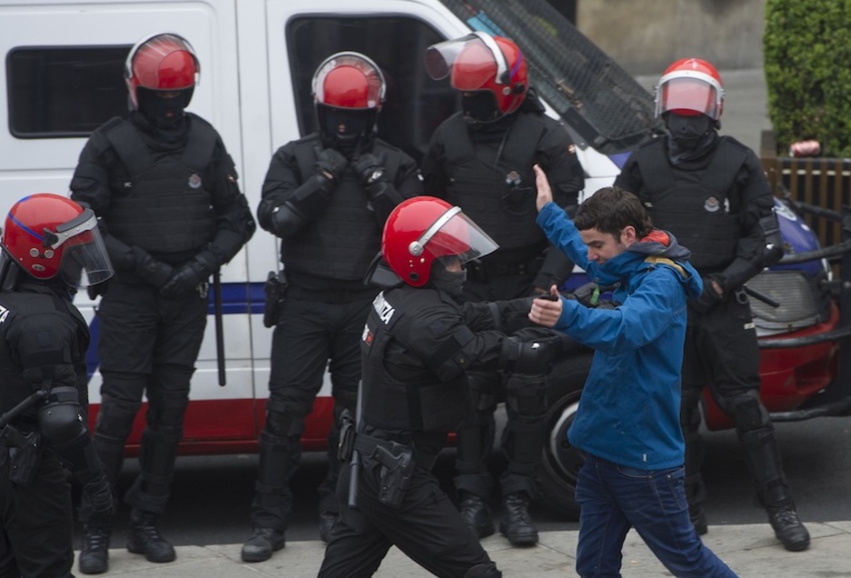 Aitor Agirrezabal, GARA/NAIZ-eko kazetaria. (Raul BOGAJO/ARGAZKI PRESS) Aitor Agirrezabal, GARA/NAIZ-eko kazetaria. (Raul BOGAJO/ARGAZKI PRESS)