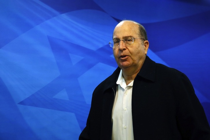 Moshe Yaalón, ministro de Defensa israelí e impulsor de esta medida. (Gali TIBBON / AFP)