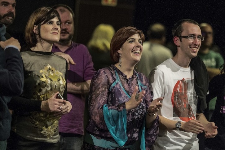 Satisfacción en el recuento de Podemos. (Aritz LOIOLA / ARGAZKI PRESS)