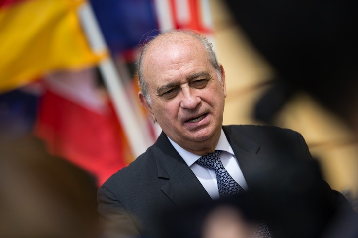 Jorge Fernández Díaz asiste a una cumbre de ministros del Interior en Alemania. (Arno BURGI / AFP)