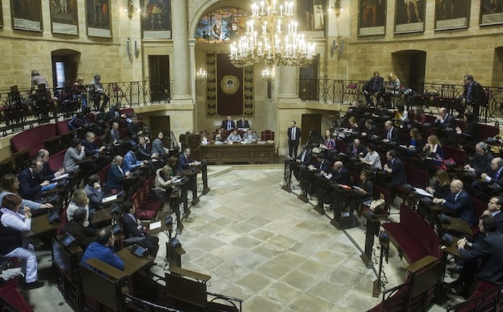 Sesión de las Juntas de Bizkaia en la pasada legislatura. (Luis JAUREGIALTZO / ARGAZKI PRESS)
