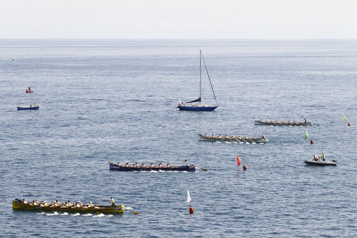 Traineruak lehiarako prest. (ARGAZKI PRESS)