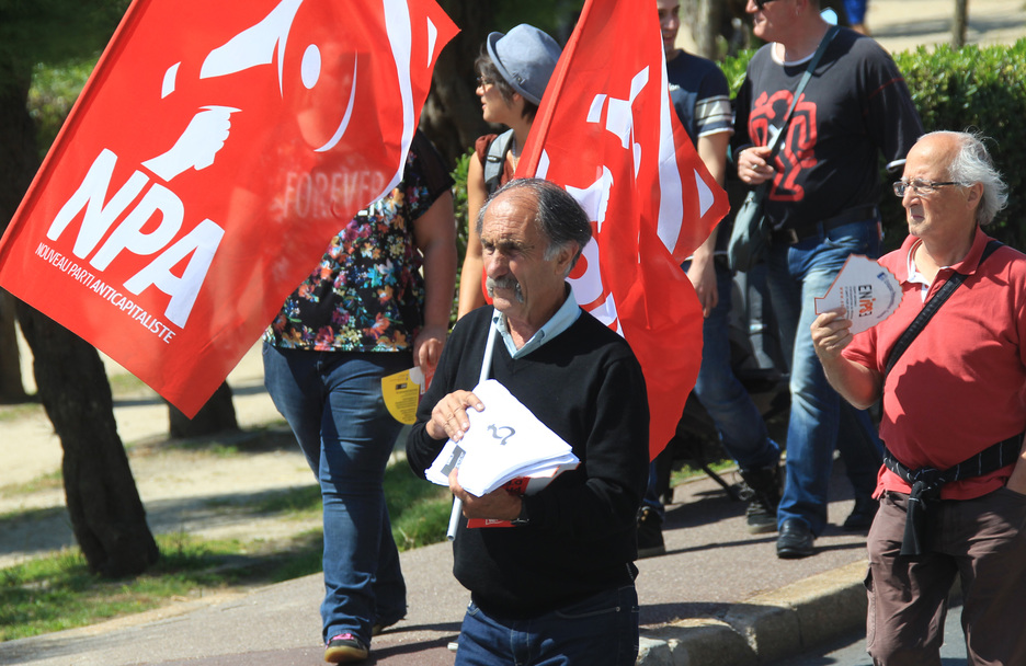 Un défilé joyeux et coloré a rassemblé plus d'un milliers de personnes à Biarritz, samedi 20 juin, pour la quinzième Lesbian Gay Pride. © Bob EDME