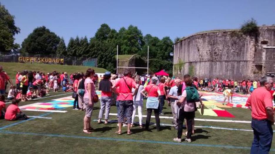 Belaskain errugbi zelaian. (Idoia ERASO)