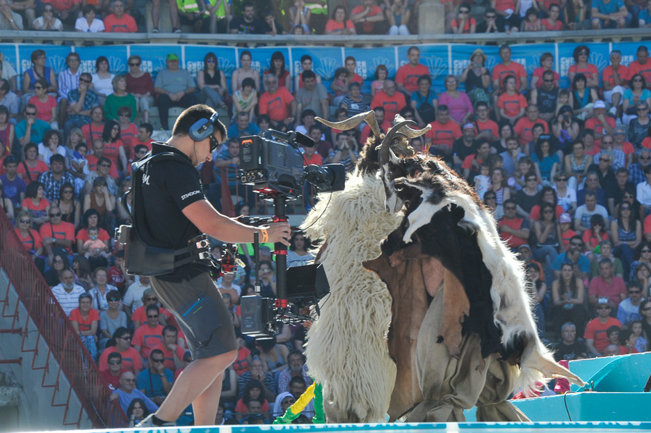 Ekitaldiko uneetako bat. (Idoia ZABALETA / ARGAZKI PRESS) Ekitaldiko uneetako bat. (Idoia ZABALETA / ARGAZKI PRESS)