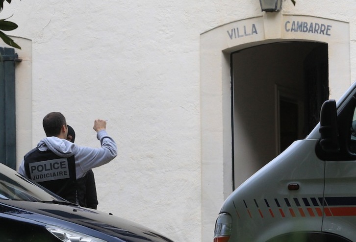 Nathalie Chasseriaux fue arrestada tras el hallazgo de armas en Villa Cambarre, en Biarritz. (Bob EDME)
