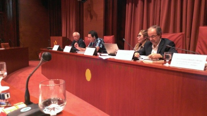 Kataluniako Parlamentuan izan da Sare. (@MontserraRibera)