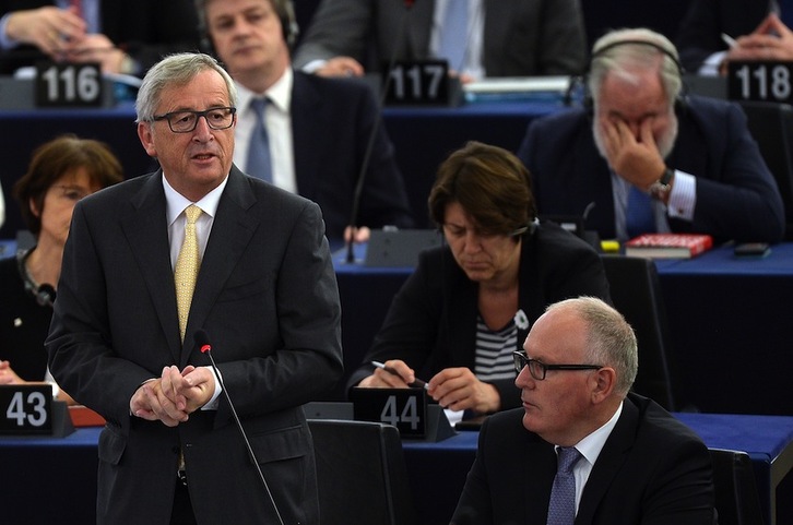 Intervención de Jean-Claude Juncker ante la Eurocámara. (Patrick HERTZOG/AFP)