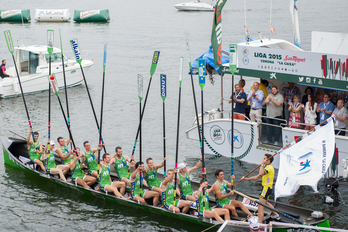 Hondarribia se ha hecho con la Bandera La Caixa. (Juanan RUIZ/ARGAZKI PRESS)