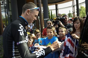 El líder del Tour, Chris Froome, durante el día de descanso. (Eric FEFERBERG/AFP)