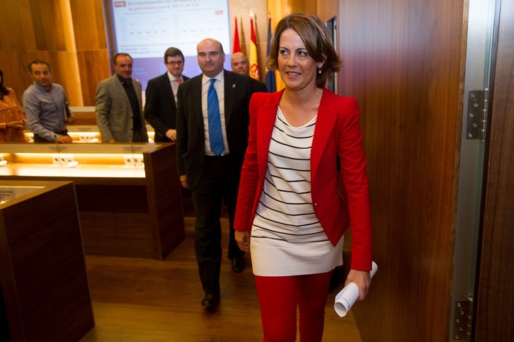 Yolanda Barcina, ante su intervención de hoy. (ARGAZKI PRESS)