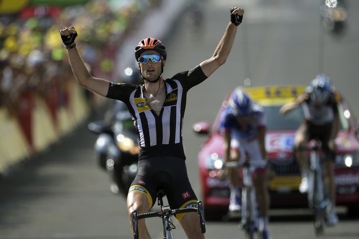 Stephen Cummings, Mendeko helmugan garaile. (Lionel BONAVENTURE / AFP)