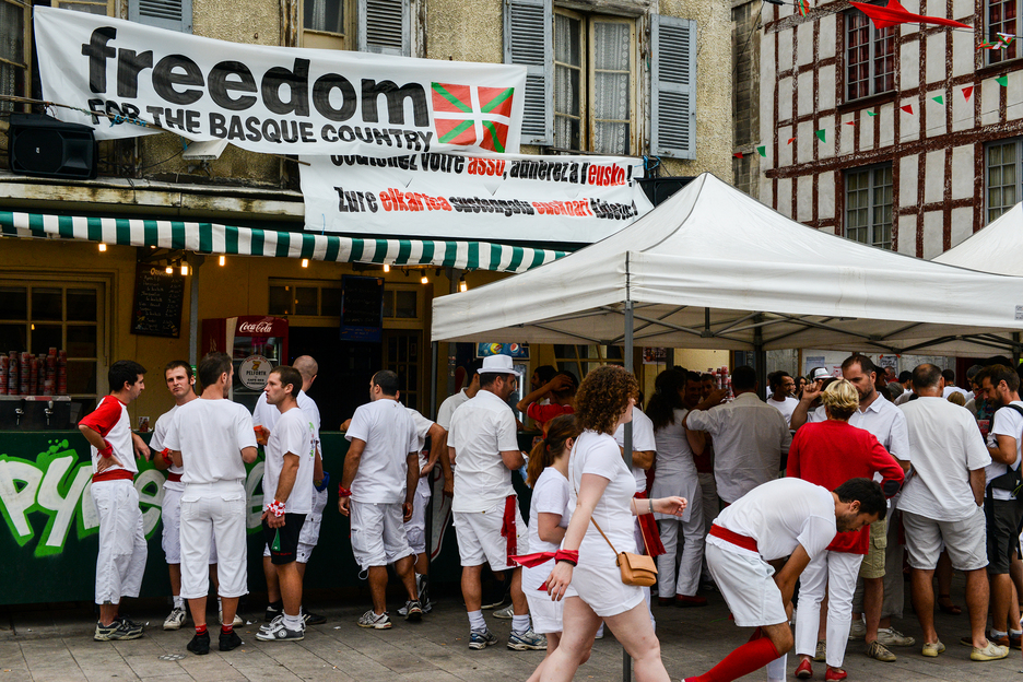 Avant l'ouverture officielle, les bestazale étaient déjà dans les rues