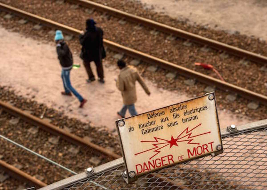 Greziaz gain Eurotunela da udaran zer esana eman duen beste puntu bero bat. Beldurra hedatzeko baliatu du Londonek (<a href="http://goo.gl/L9Bh5g">ERREPORTAJEA</a>) (Phillippe HUGUEN | AFP) Greziaz gain Eurotunela da udaran zer esana eman duen beste puntu bero bat. Beldurra hedatzeko baliatu du Londonek (<a href="http://goo.gl/L9Bh5g">ERREPORTAJEA</a>) (Phillippe HUGUEN | AFP)