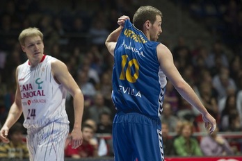 Txemi Urtasun, 2011n, Cajasol Sevillako jokalari zela. (Juanan RUIZ/ARGAZKI PRESS)