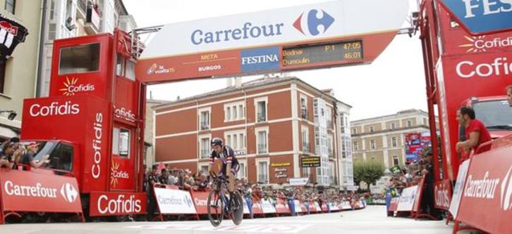 Tom Dumoulin ha ganado la crono y es el nuevo líder de la Vuelta. (@lavuelta)