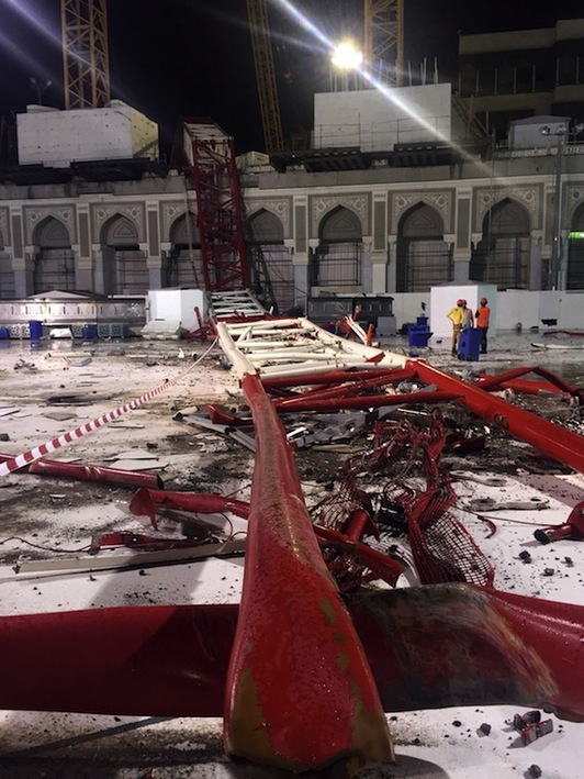 Garabia zerk bota duen argitzeko ikerketa abiatu dute. (AFP PHOTO)