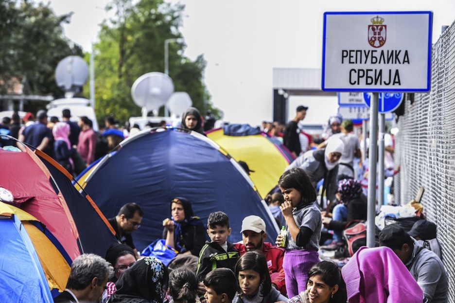 La frontera húngara ha sido el principal punto de paso durante semanas. (Armend NIMANI / AFP)