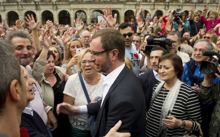 Javier Maroto perdió la vara de mando en Gasteiz por su discurso xenófobo. (Raúl BOGAJO / FOKU) 
